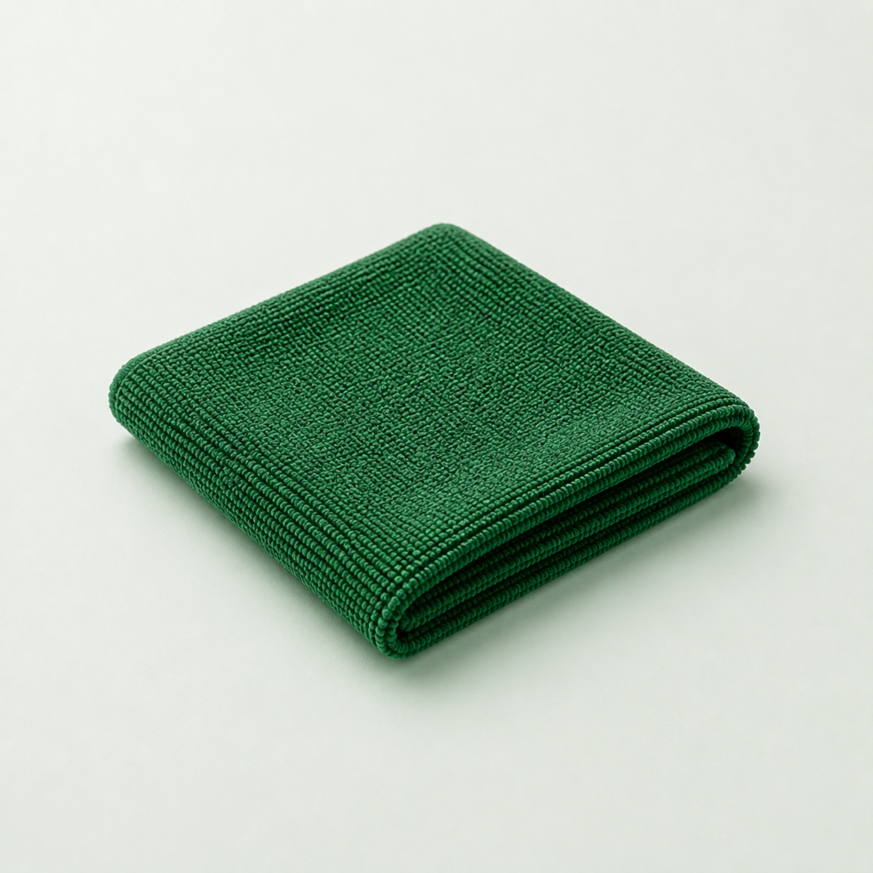 Green microfibre cleaning cloth